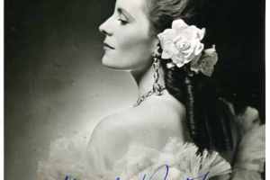 Novotna-Jarmila-Violetta-La-Traviata-4_zm